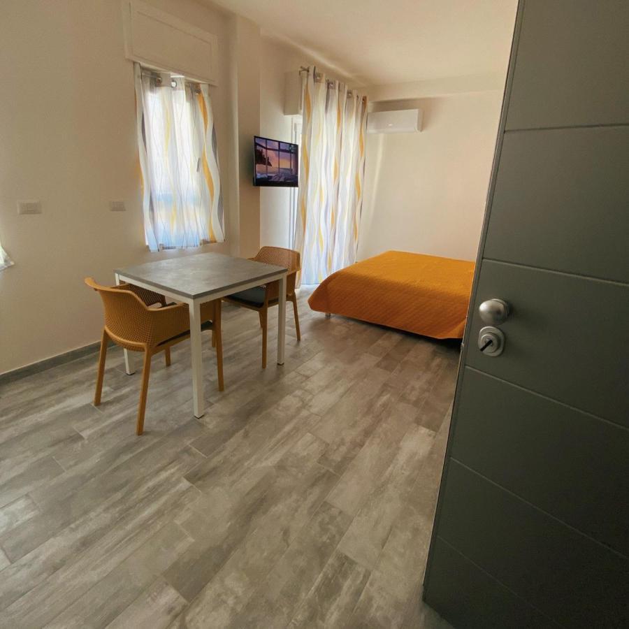 Pm 29 Guest House อาลเกโร ภายนอก รูปภาพ